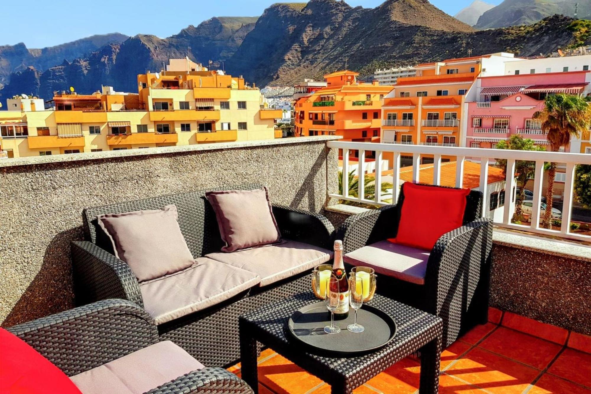 Modern Apartment In Puerto De Santiago - 65 Sqm - Mountain View 外观 照片
