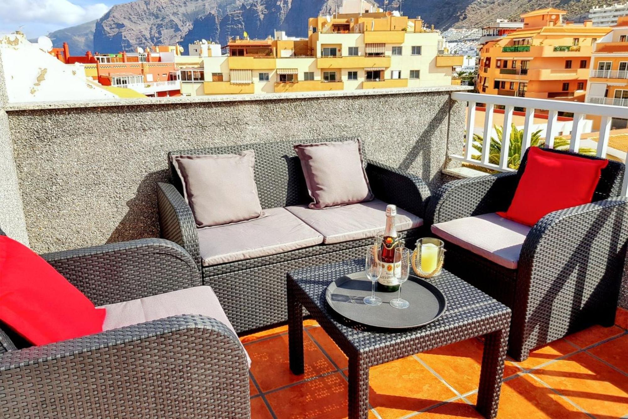Modern Apartment In Puerto De Santiago - 65 Sqm - Mountain View 外观 照片